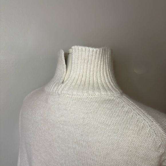 H&M Cream Cowl Neck Sweater Women’s Long Sleeve Knit Pullover - Picture 7 of 16
